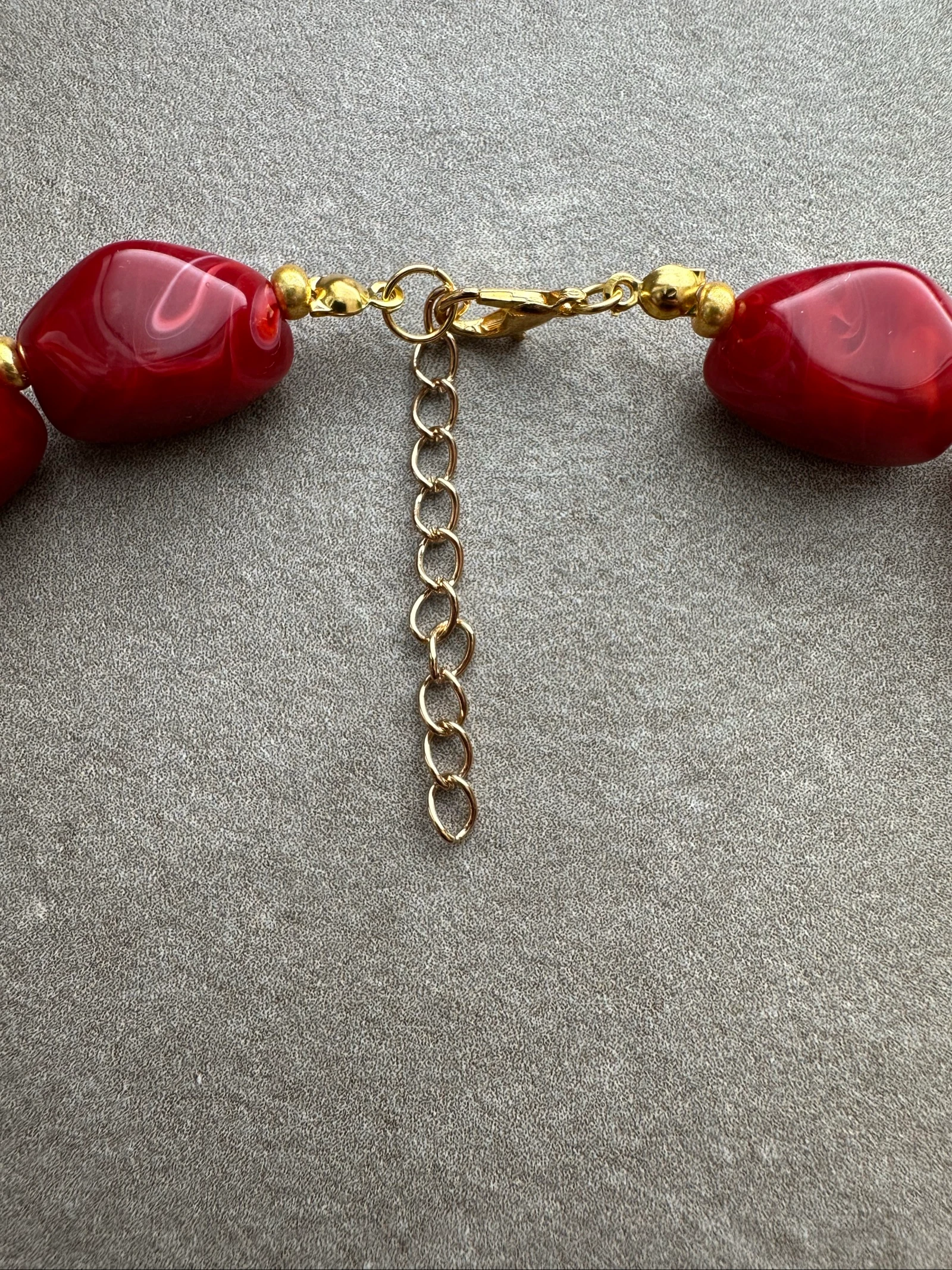 Collar rojo vino – photo 3